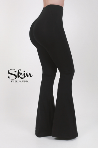 Skin Pantalón Campana Push Up  🍑🔝